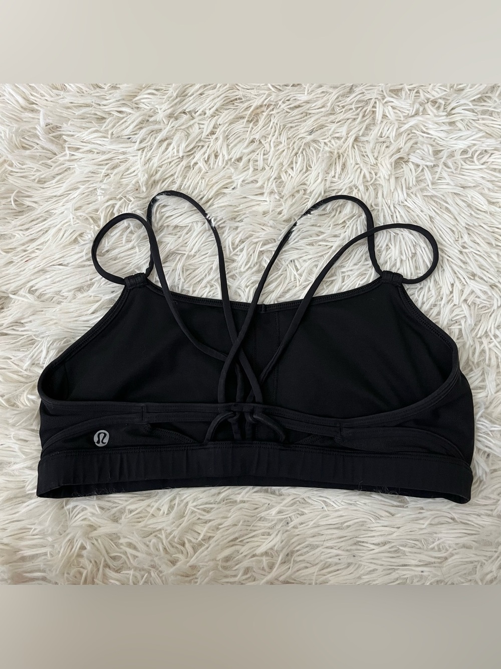 Lululemon Make A Move Bra
Black